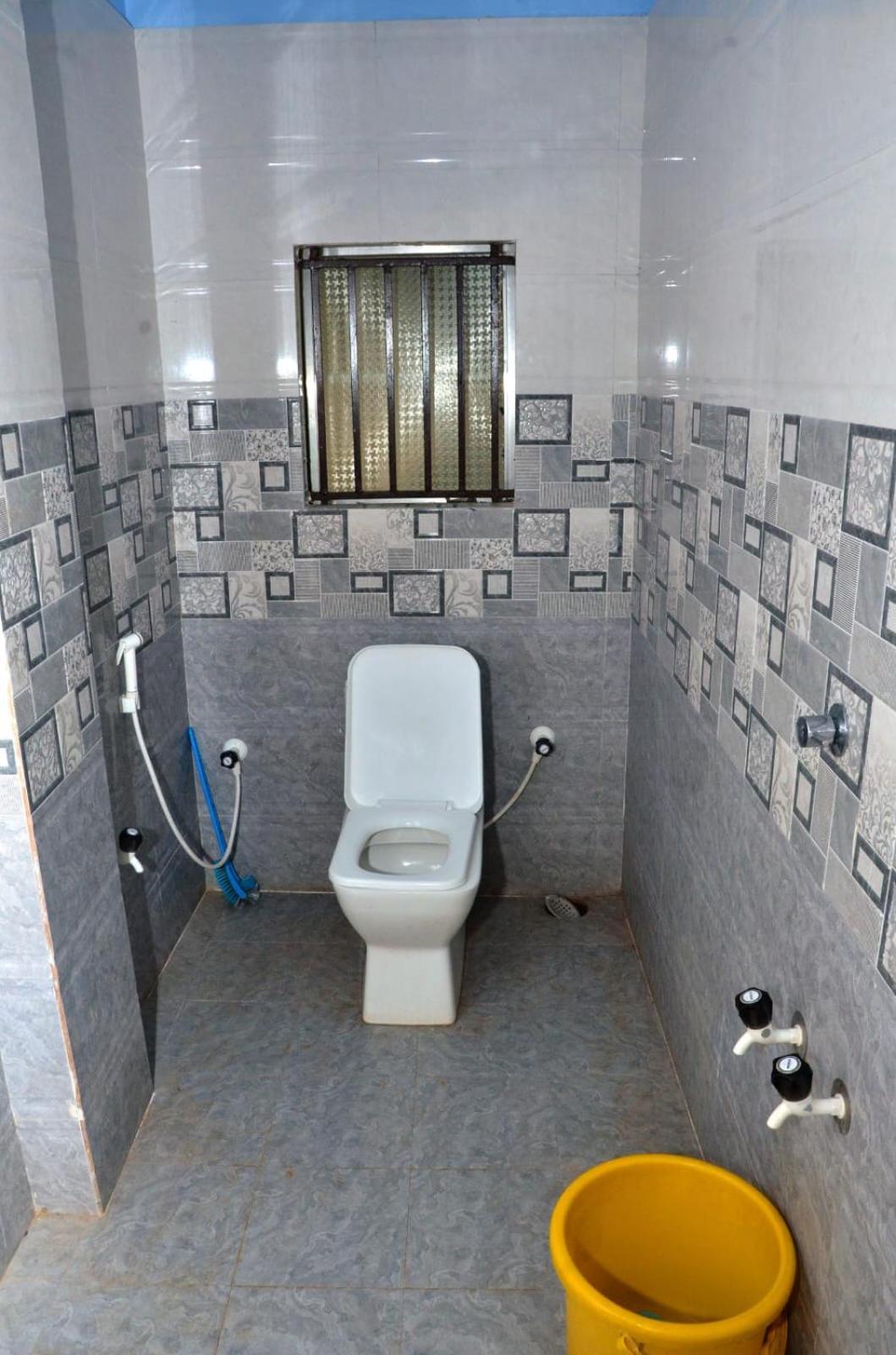 Kenchas Beach Resort Гокарна Екстериор снимка