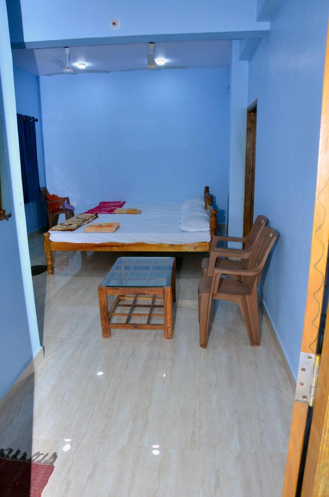 Kenchas Beach Resort Гокарна Екстериор снимка
