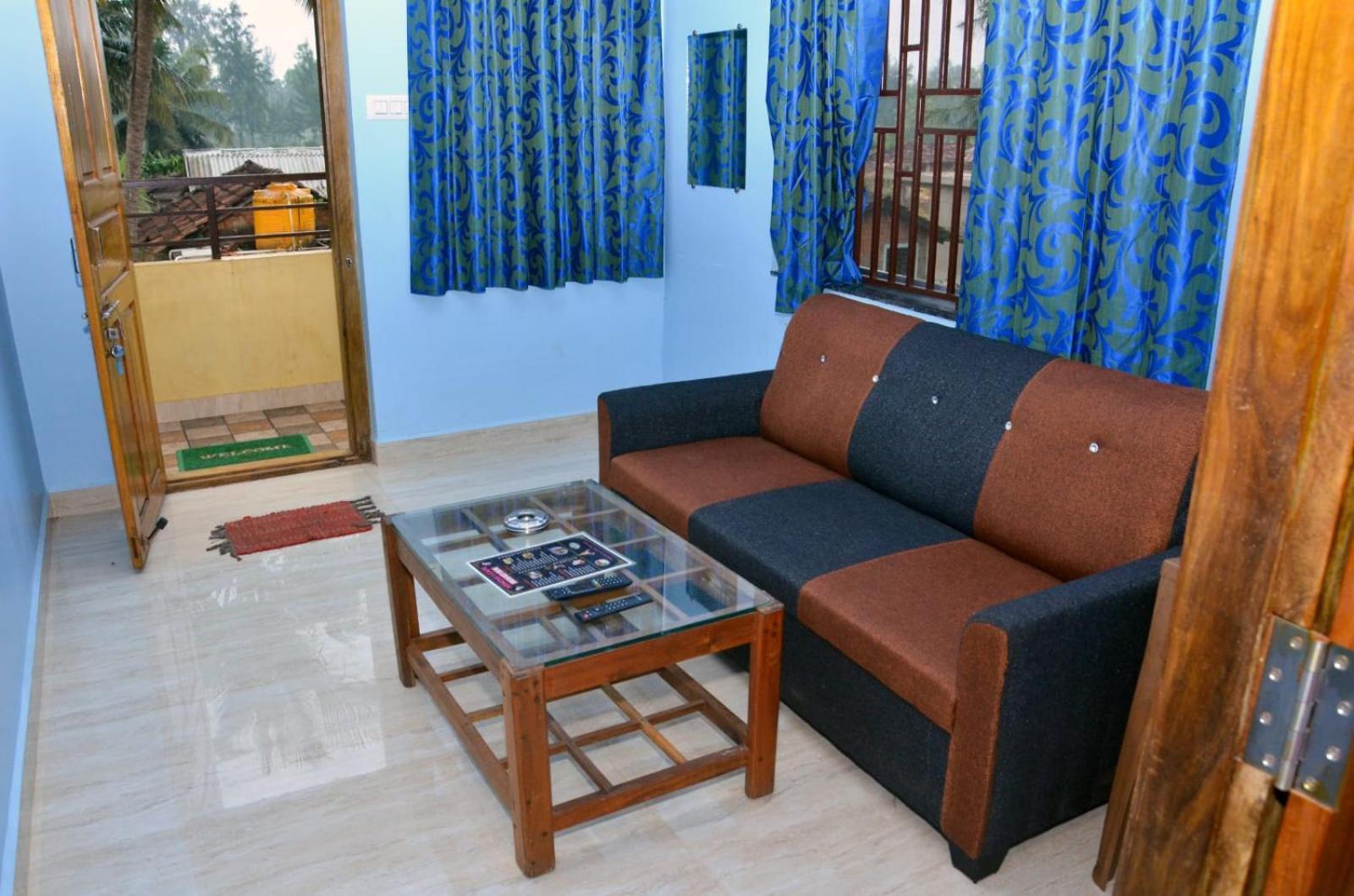 Kenchas Beach Resort Гокарна Екстериор снимка